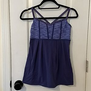 Lululemon work-out top purple Size 4